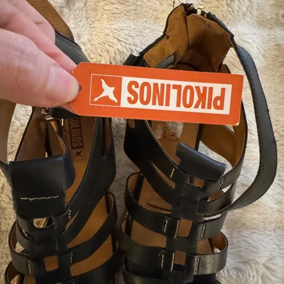 PIKOLINOS Black Leather Strappy Sandals - Picture 4 of 6